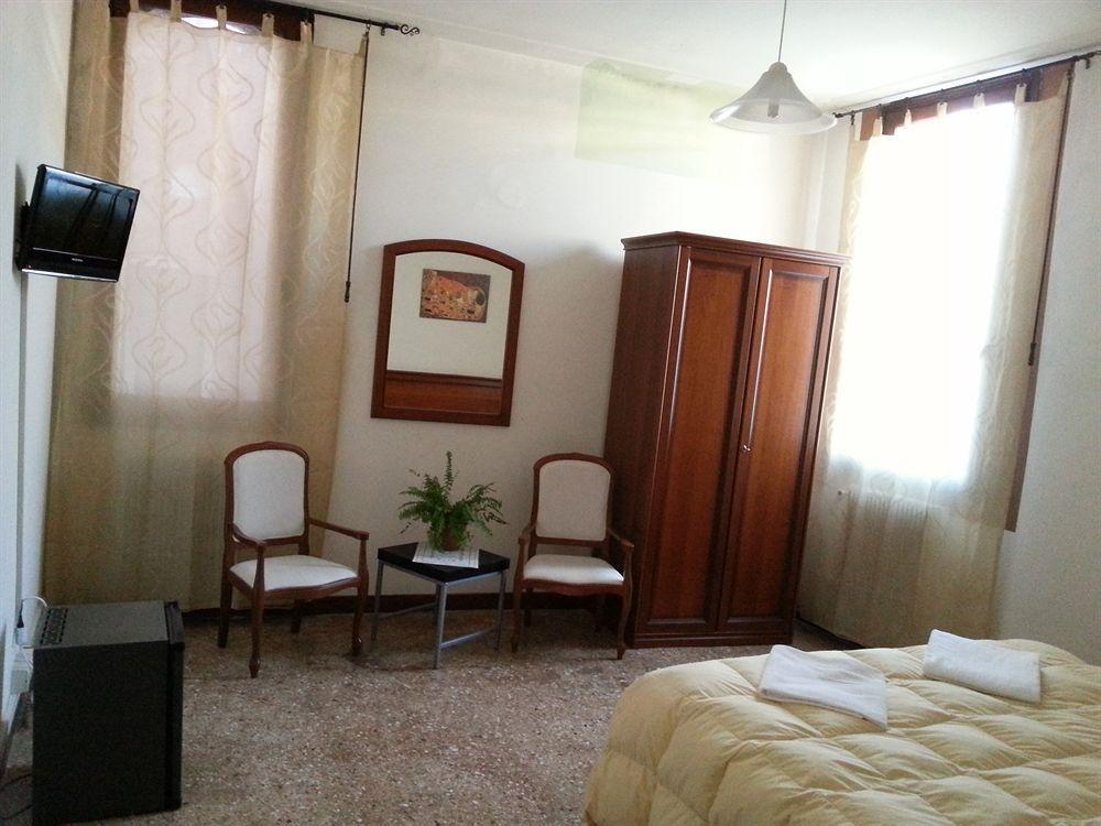 Ca' Contarini 3026 Hotel Venezia Esterno foto